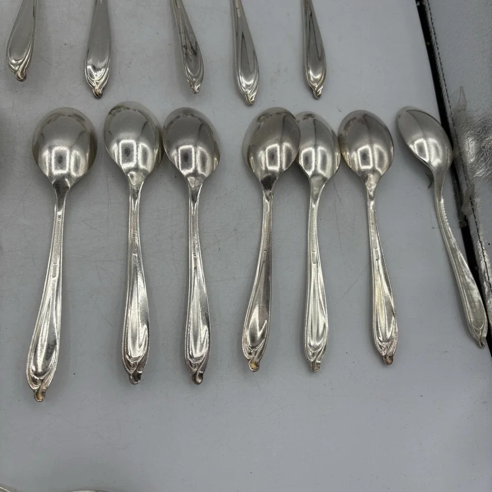 International Silver pre owned